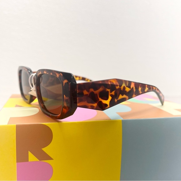 Trendy Rectangle Sunglasses for Women Retro 90s Narrow Square Sunglasses Vintage - Picture 9 of 9